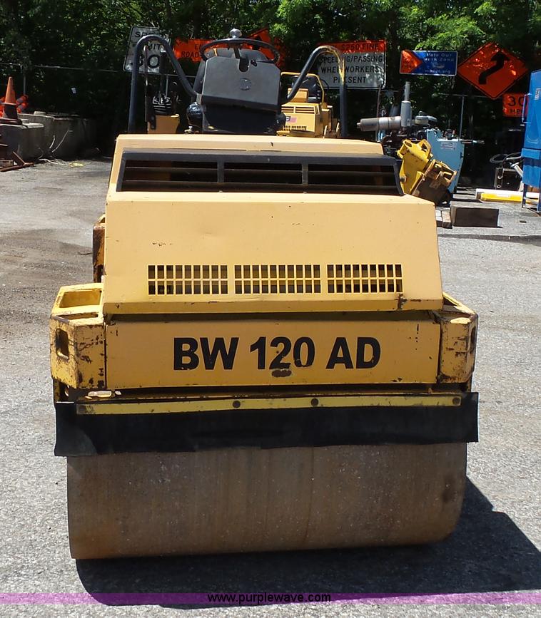 image for item BS9889 Bomag BW120AD double drum roller
