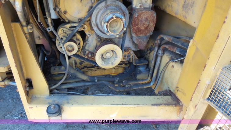 image for item BS9891 Caterpillar double drum roller