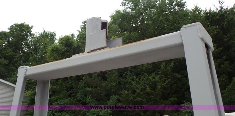 image for item BV9574 (8) concrete form baskets with bell tops