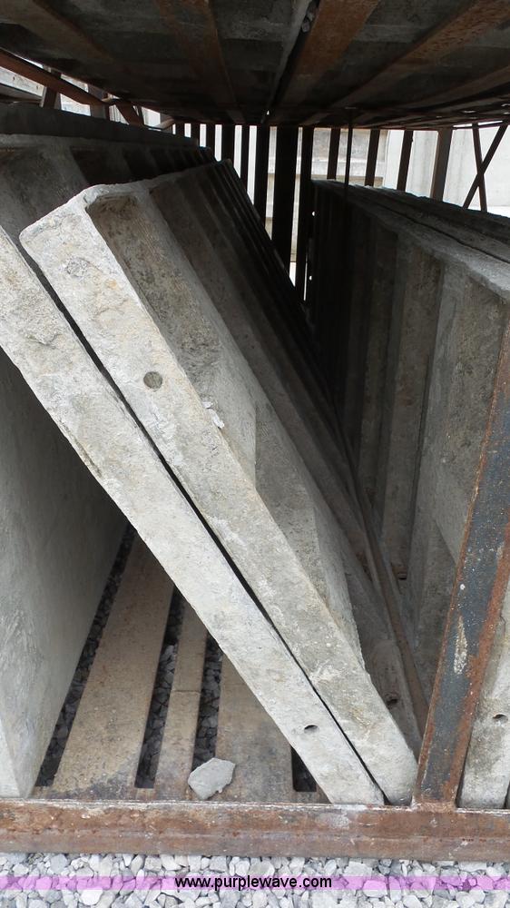 image for item BV9575 Aluminum concrete forms