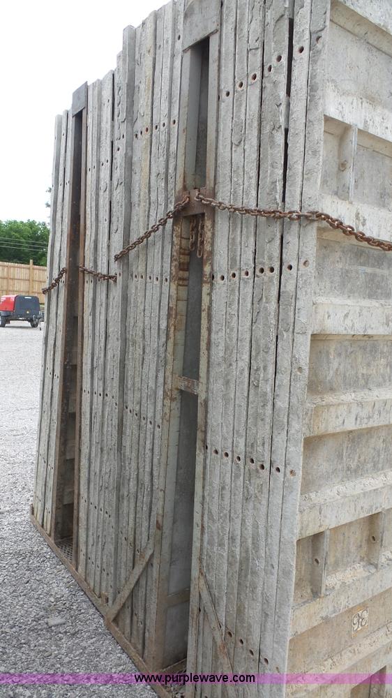 image for item BV9576 Aluminum concrete forms