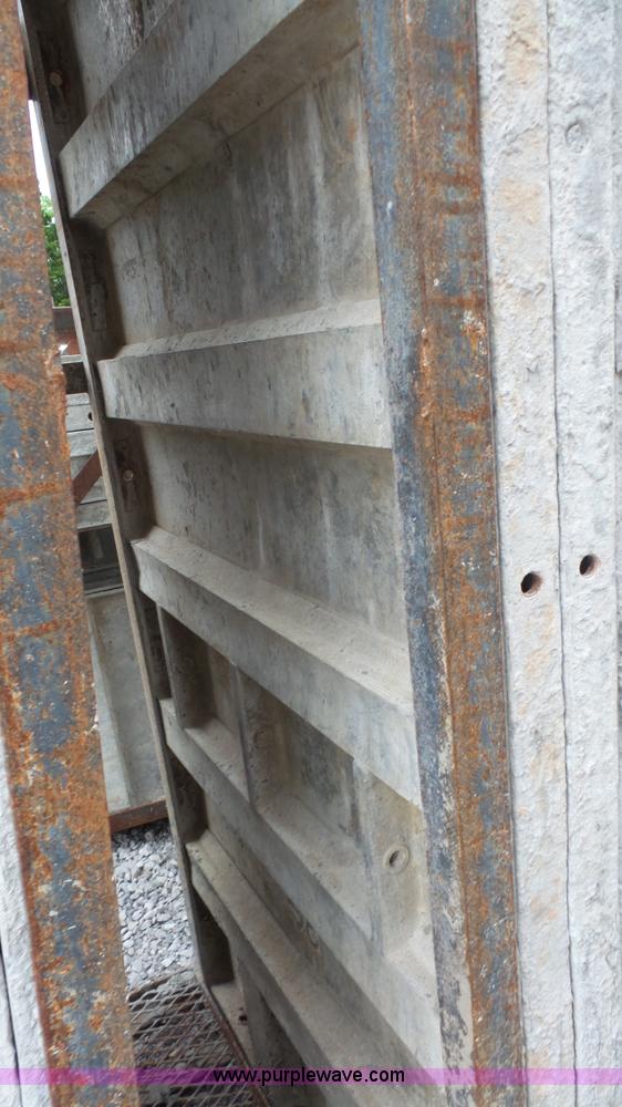 image for item BV9576 Aluminum concrete forms