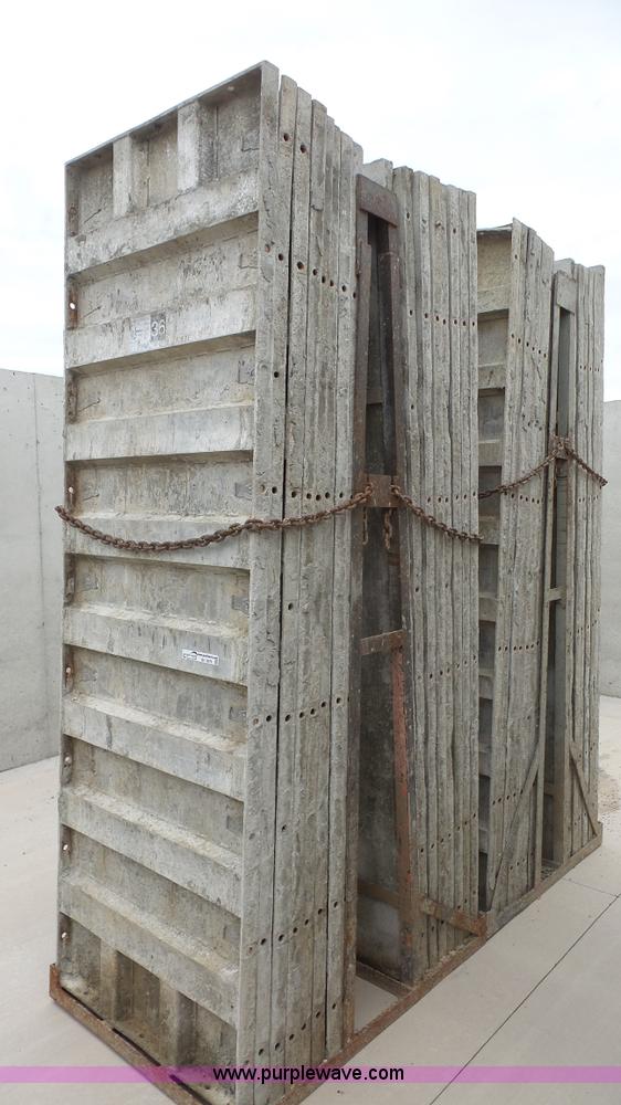 image for item BV9579 Aluminum concrete forms