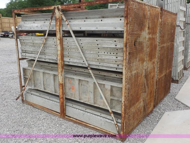 image for item BV9585 Aluminum concrete forms