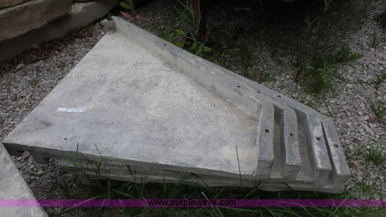 image for item BV9586 Aluminum concrete forms