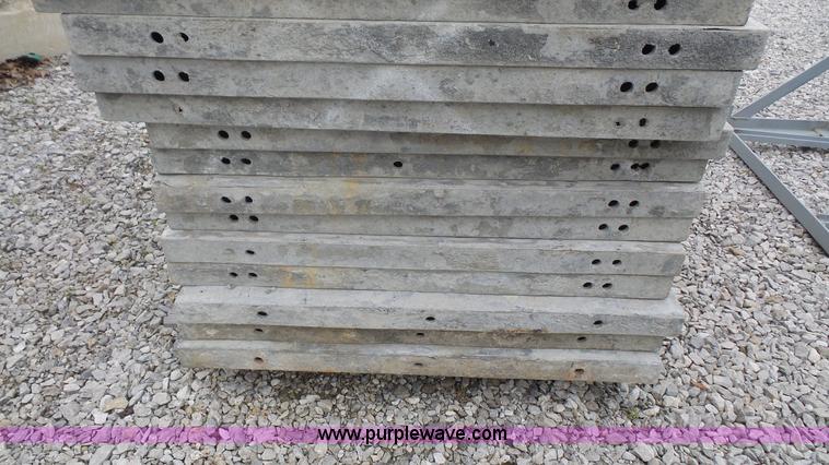 image for item BV9586 Aluminum concrete forms