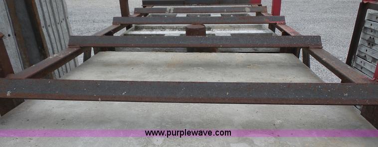 image for item BV9587 Aluminum concrete forms