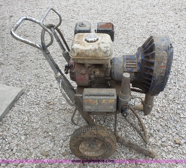 image for item BV9591 Graco 7400 airless paint sprayer