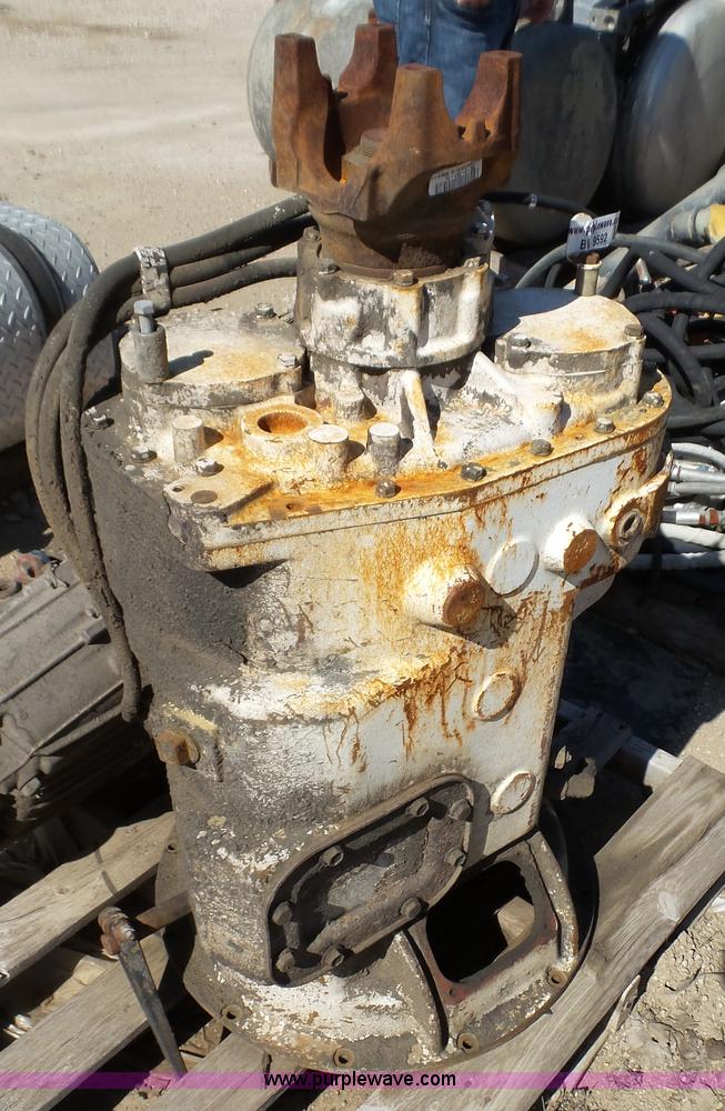 image for item BV9592 Eaton Fuller RTX14609R nine speed transmission