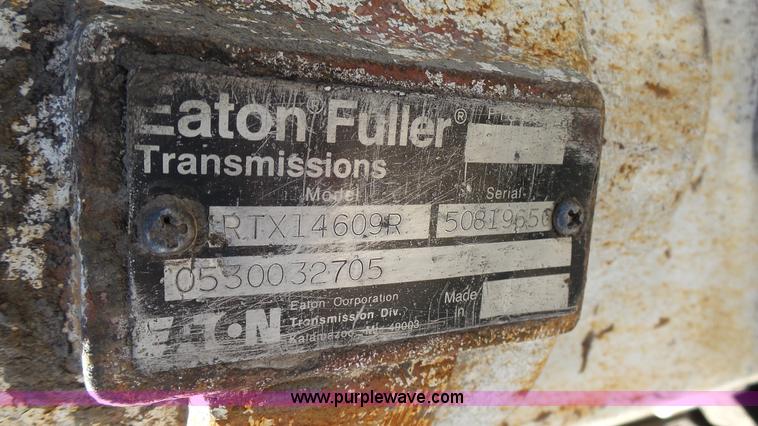 image for item BV9592 Eaton Fuller RTX14609R nine speed transmission