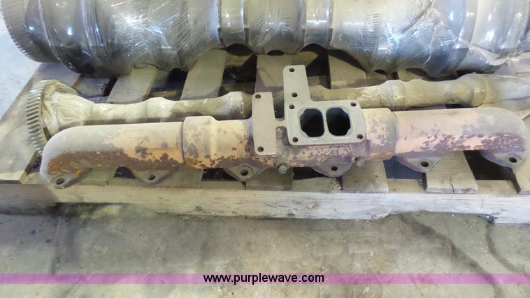 image for item BV9594 (2) Caterpillar 3406 engine blocks