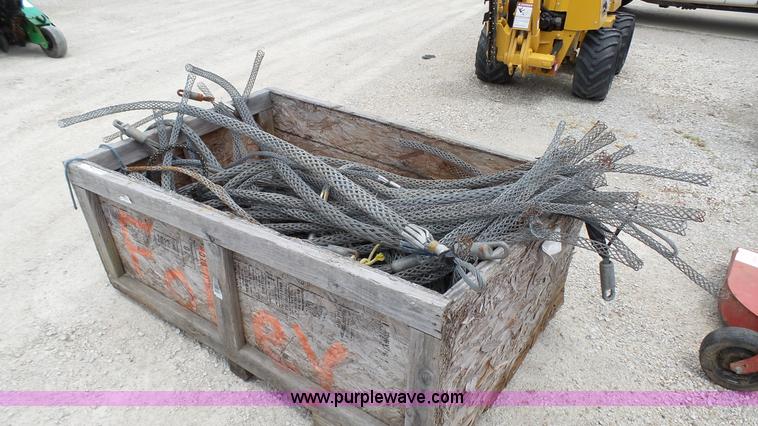 image for item BW9756 Approximately 150 Kellems wire pulling grips