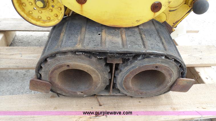 image for item BW9760 Line-Ward L-2 vibratory plow