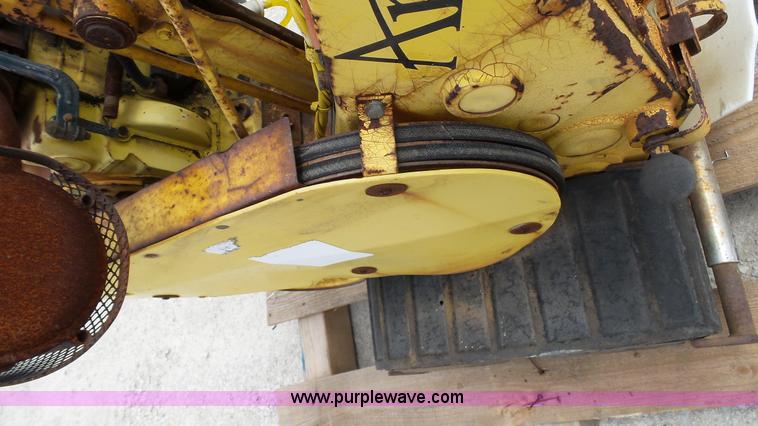 image for item BW9760 Line-Ward L-2 vibratory plow