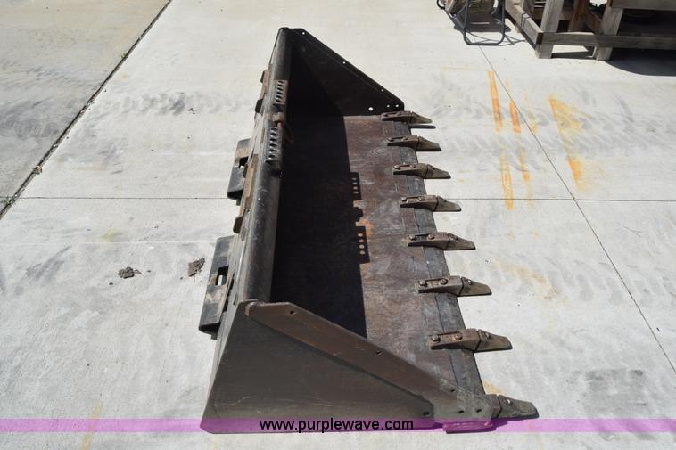 image for item BW9923 Bobcat skid steer bucket