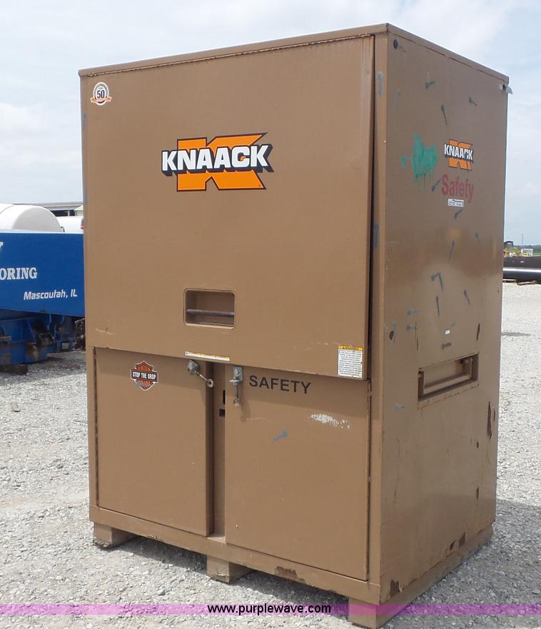 image for item CC9500 Knaack 119 Field Station jobsite box