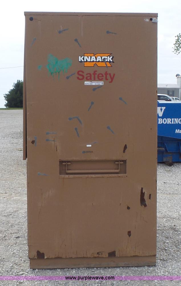 image for item CC9500 Knaack 119 Field Station jobsite box