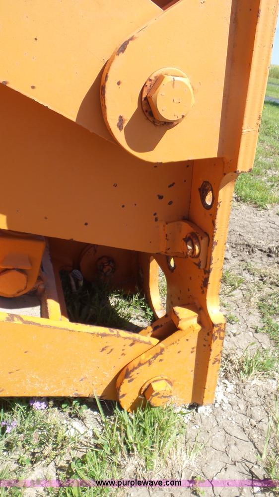 image for item CD9964 Motor grader scarifer