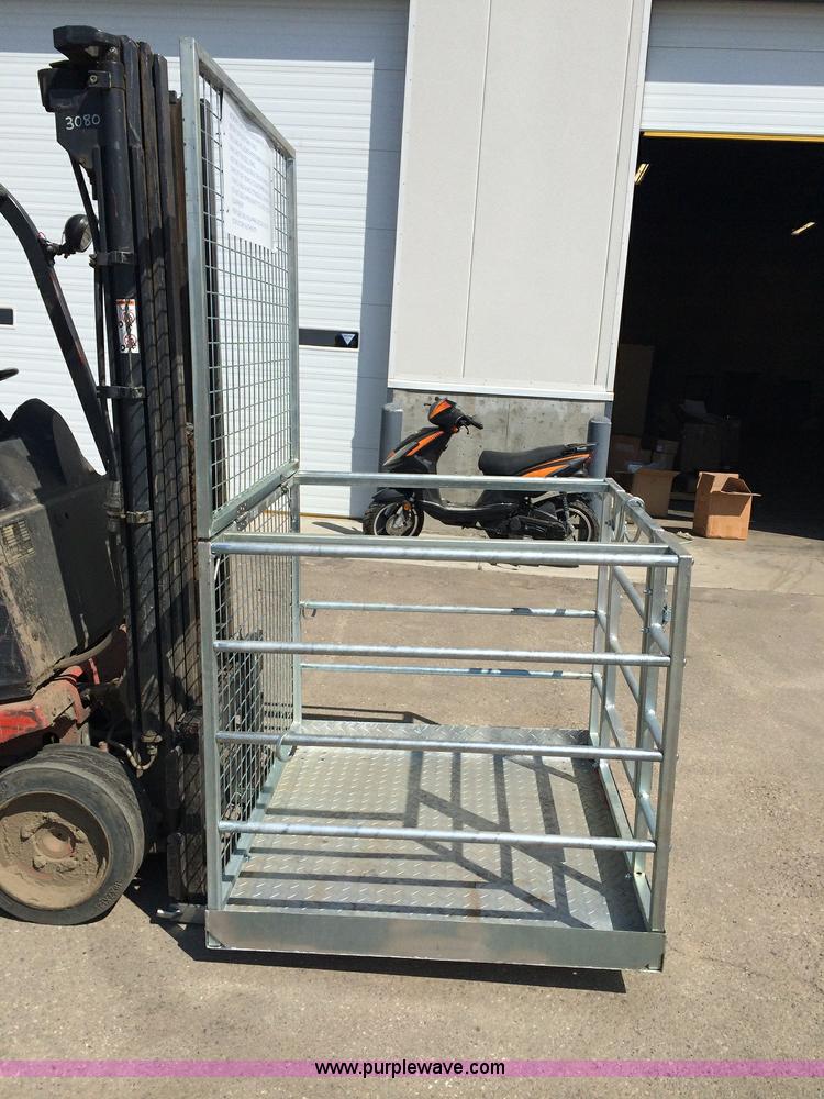 image for item F1420 Work platform