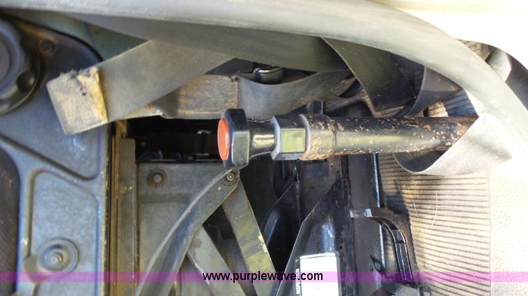 image for item F1427 1992 Peterbilt 377 semi truck