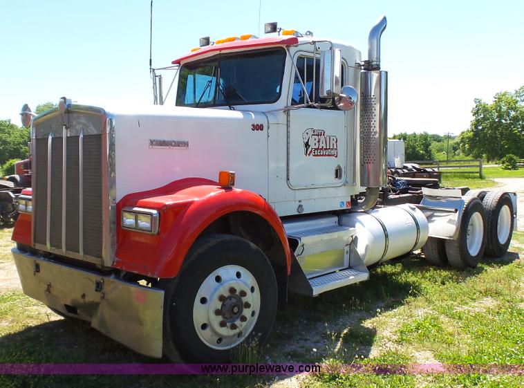 image for item F1429 1994 Kenworth W900B semi truck