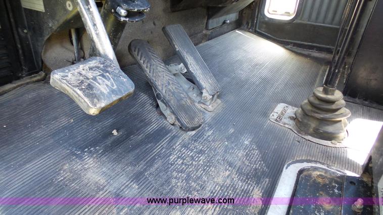 image for item F1429 1994 Kenworth W900B semi truck