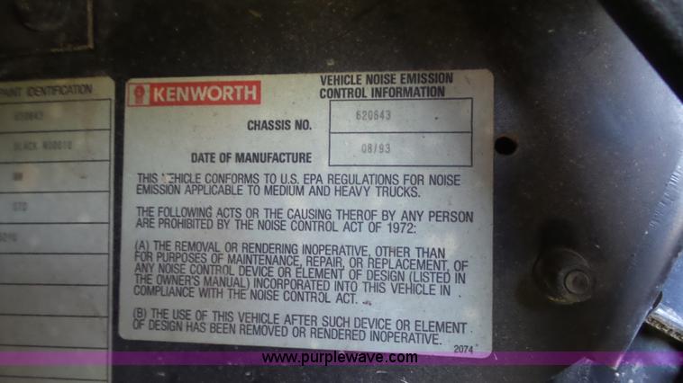 image for item F1429 1994 Kenworth W900B semi truck