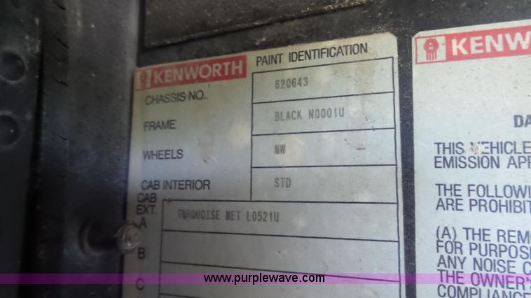 image for item F1429 1994 Kenworth W900B semi truck