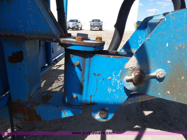 image for item J1662 1999 Genie S60 boom lift