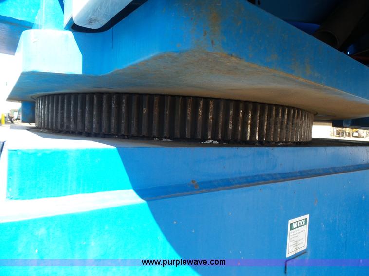 image for item J1662 1999 Genie S60 boom lift