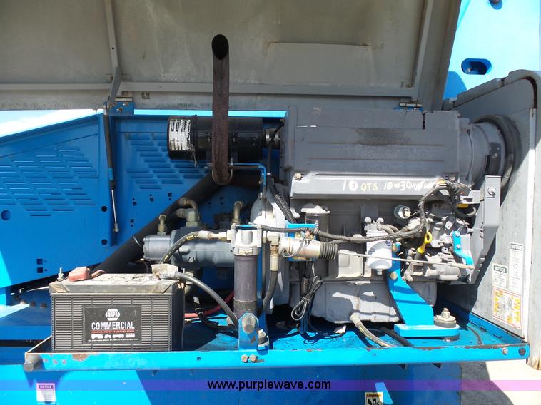 image for item J1662 1999 Genie S60 boom lift