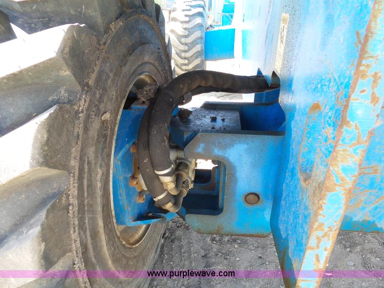 image for item J1662 1999 Genie S60 boom lift