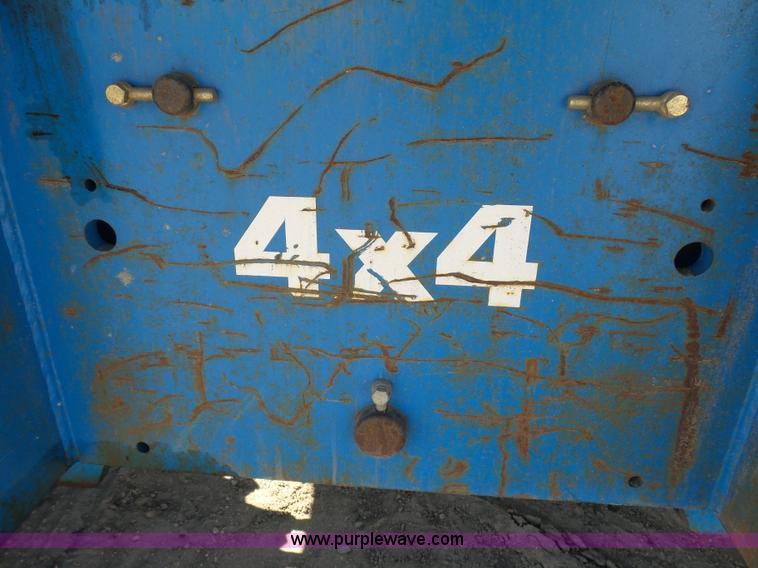 image for item J1662 1999 Genie S60 boom lift