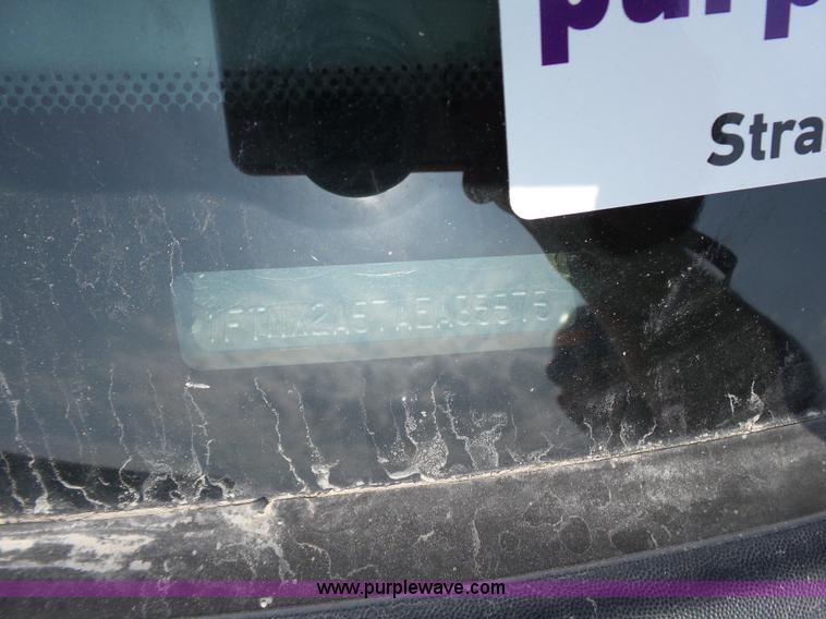 image for item J2786 2010 Ford F250 XL SuperCab pickup truck