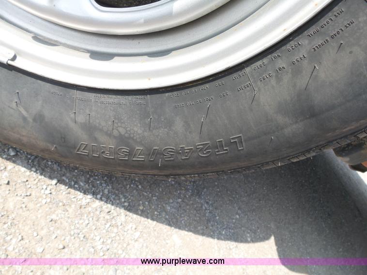 image for item J2786 2010 Ford F250 XL SuperCab pickup truck