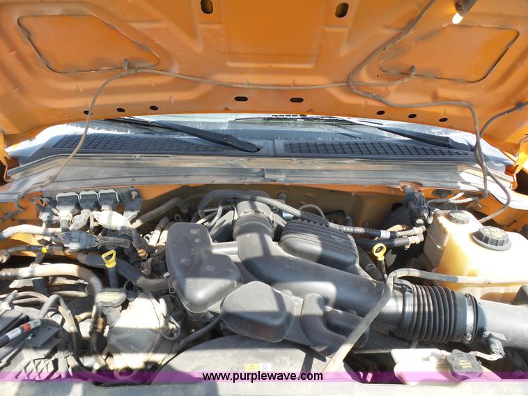 image for item J2787 2010 Ford F250 XL SuperCab pickup truck