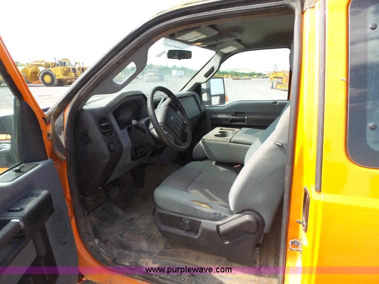 image for item J2790 2011 Ford F250 SuperCab pickup truck