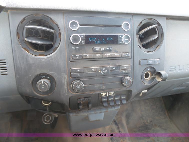 image for item J2790 2011 Ford F250 SuperCab pickup truck