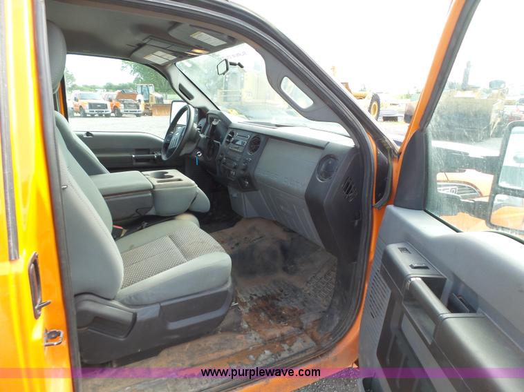 image for item J2790 2011 Ford F250 SuperCab pickup truck