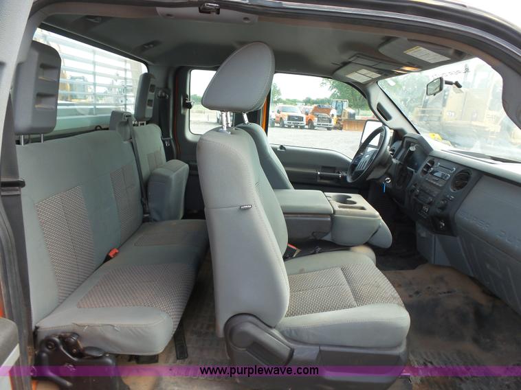 image for item J2790 2011 Ford F250 SuperCab pickup truck