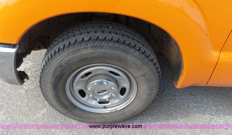 image for item J2790 2011 Ford F250 SuperCab pickup truck