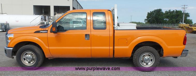 image for item J2791 2012 Ford F250 SuperCab pickup truck