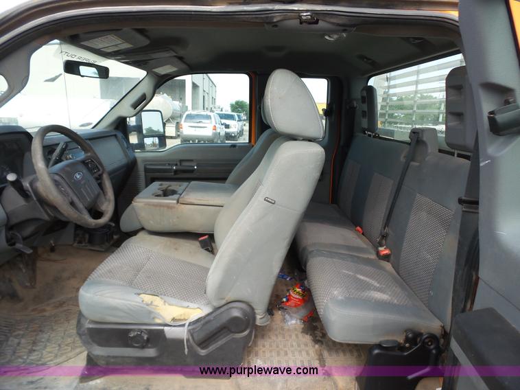 image for item J2791 2012 Ford F250 SuperCab pickup truck