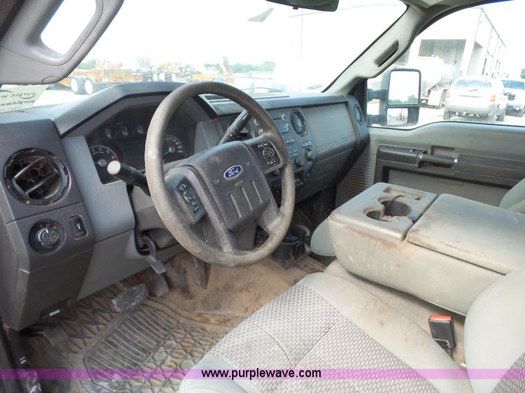 image for item J2791 2012 Ford F250 SuperCab pickup truck