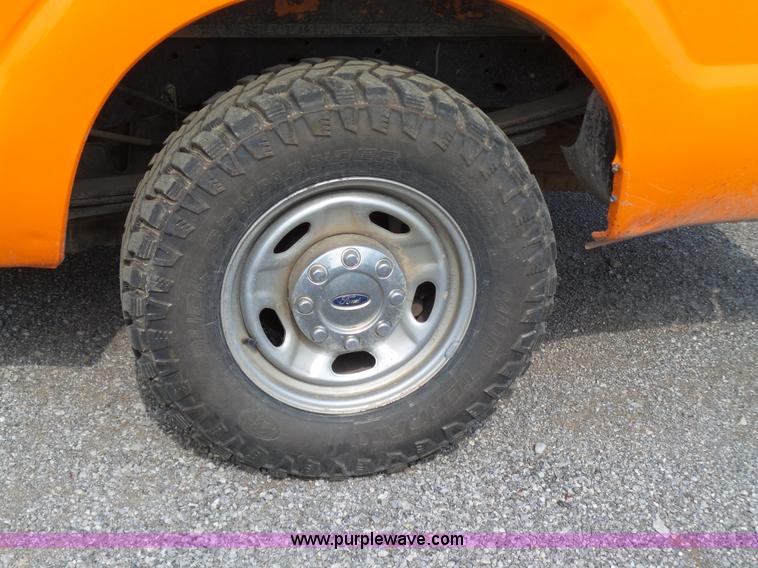 image for item J2791 2012 Ford F250 SuperCab pickup truck