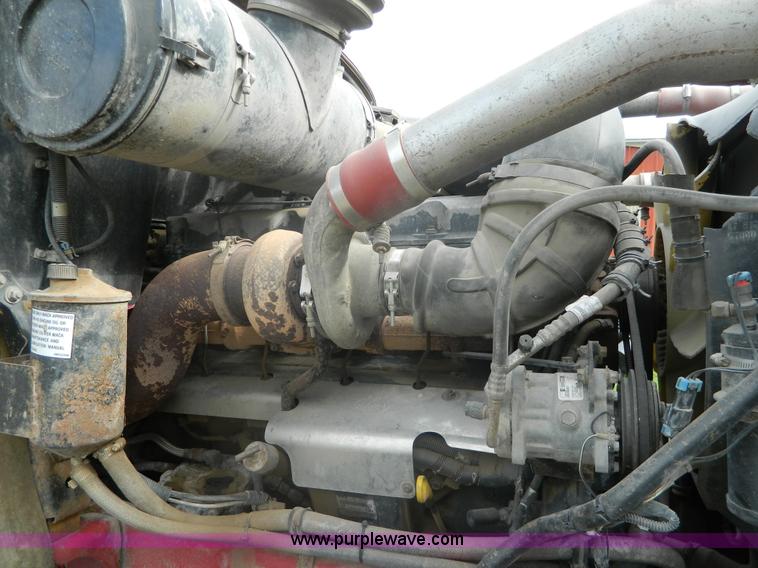 image for item J8903 1999 Mack CH613 dump truck