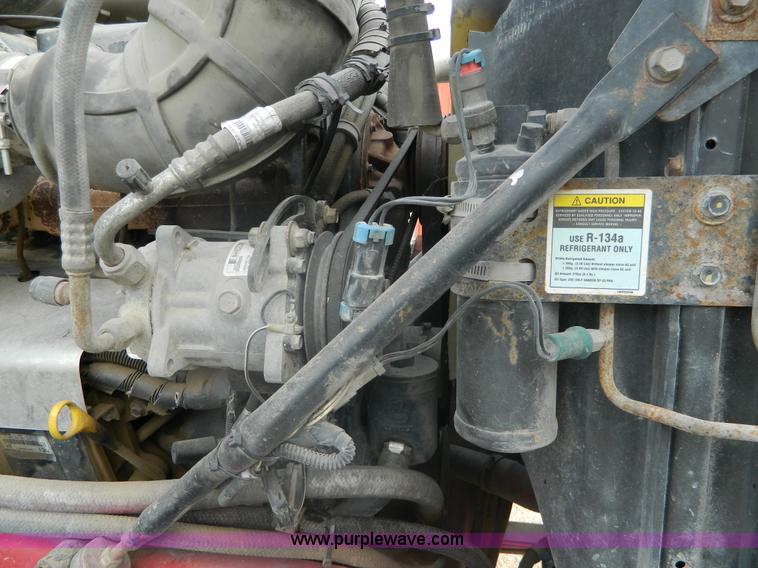 image for item J8903 1999 Mack CH613 dump truck