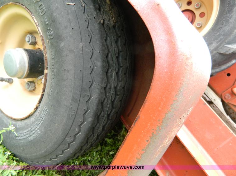 image for item J8907 2005 Ditch Witch 1330 trencher and trailer