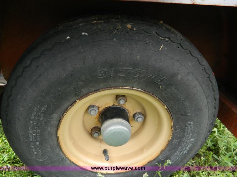 image for item J8907 2005 Ditch Witch 1330 trencher and trailer