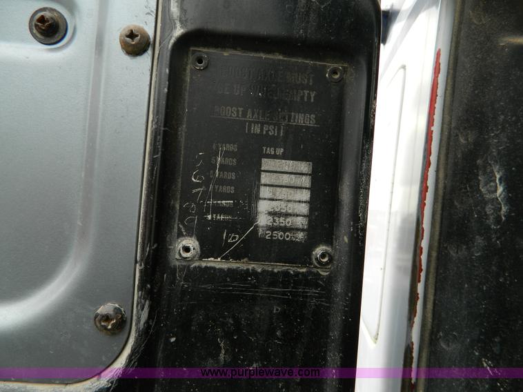 image for item J8910 1985 Mack RS688L ready mix truck